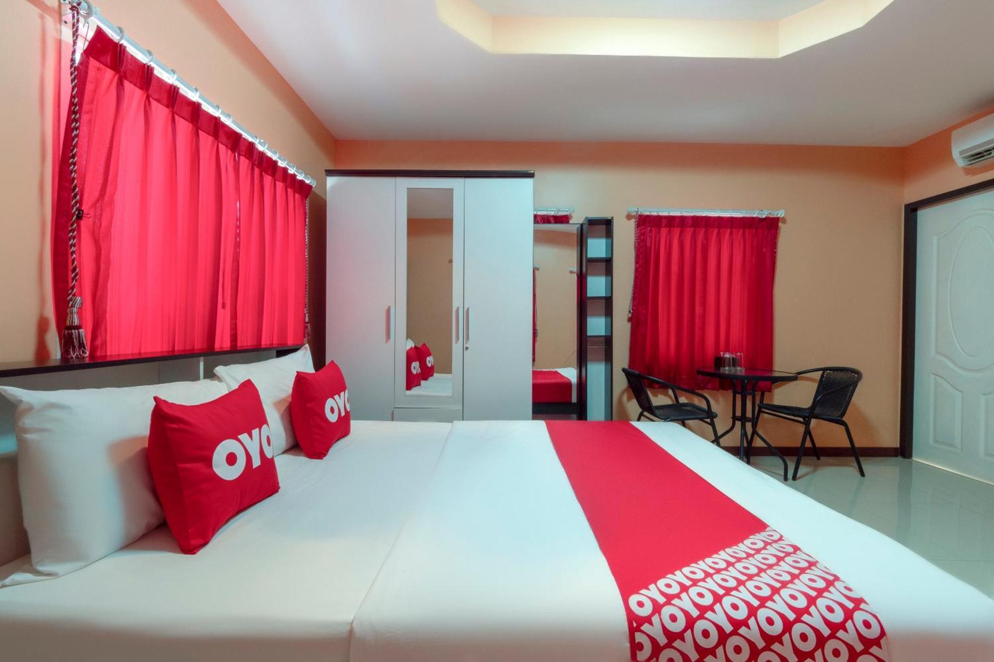 Oyo 1166 Train Way Resort Ban Rai  Exterior photo
